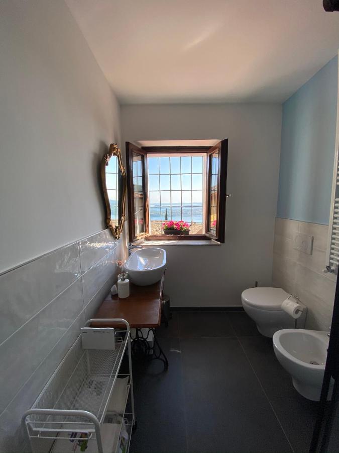 La Casa Di Andrea Apartment Gardone Riviera Exterior photo