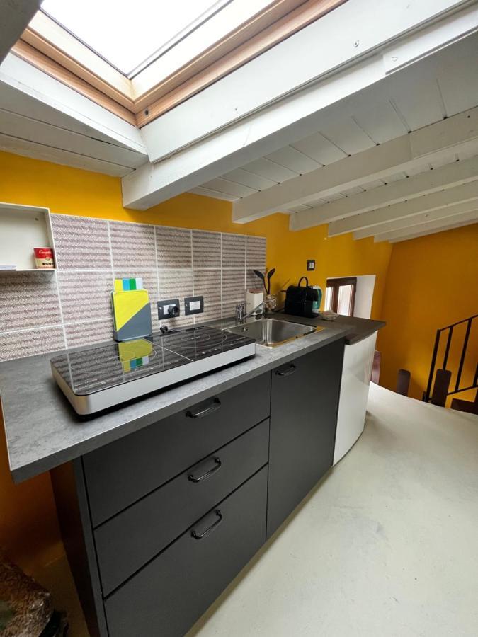 La Casa Di Andrea Apartment Gardone Riviera Exterior photo